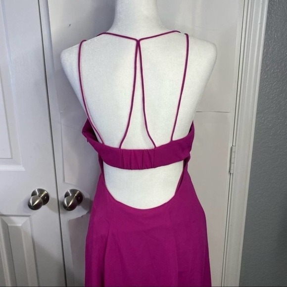 Express Dress Magenta Crisscross Strap Back Knee Length Purple size 10 - Picture 7 of 15